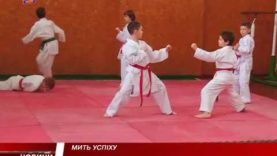 У Мукачівському кооперативному коледжі влаштували спортивно-розважальне шоу