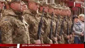 В Ужгороді День захисника України відзначали біля свіжих могил військових