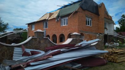 35265989_1590281521081636_610408040667021312_n