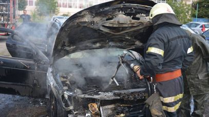 36567180_1846135265453363_5230433262085603328_n