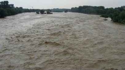 Село Ізки на Міжгірщині також затоплює