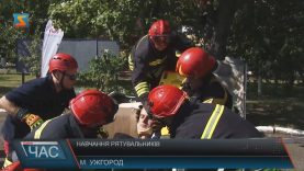В Ужгороді польські інструктори вчать рятувальників, як надавати допомогу постраждалим в ДТП