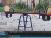 В Мукачеві з дитячого майданчика загадково зник стіл