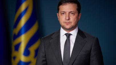 г