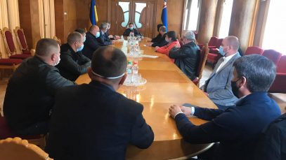 96676315_261390738575484_719973300633075712_n