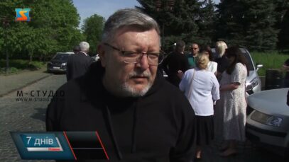Міні-скульптура на честь Параджанова