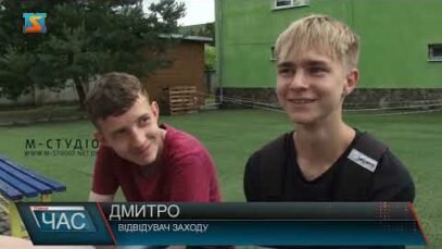 Відкриті уроки футболу